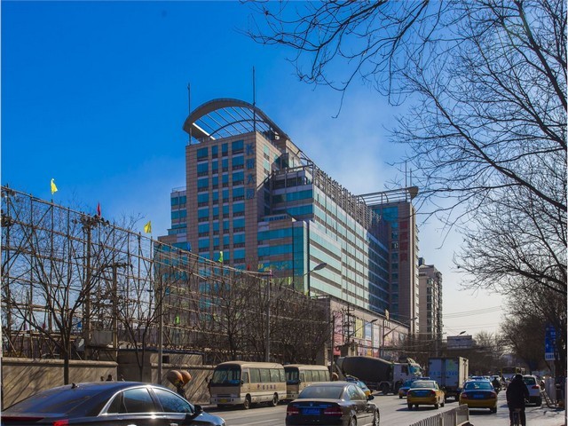 江苏液压多缸联动冲孔冲断机